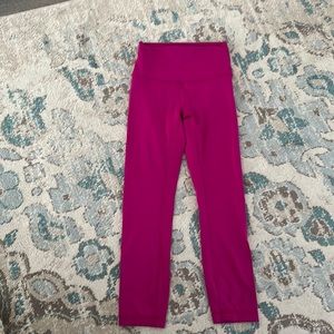 Lululemon magenta leggings